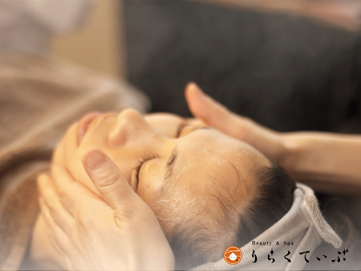 美顔マッサージ